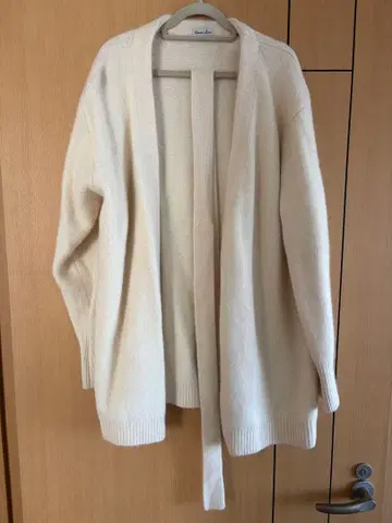 스티븐 앨런 랩 스웨터