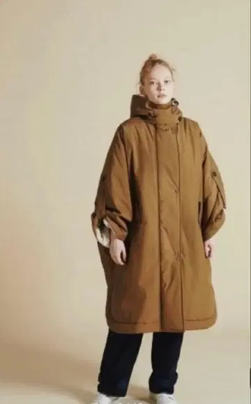 브라운 오버 사이즈 다운 판초