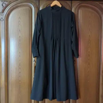 어반리서치 로쏘 원피스