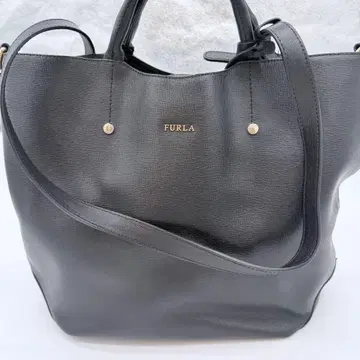 훌라 FURLA 2way 토트백 알리사 블랙