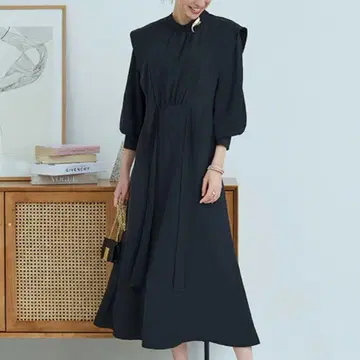 새상품급 루일 에 부티크 프릴&케이프 머메이드 원피스 드레스 블랙 M