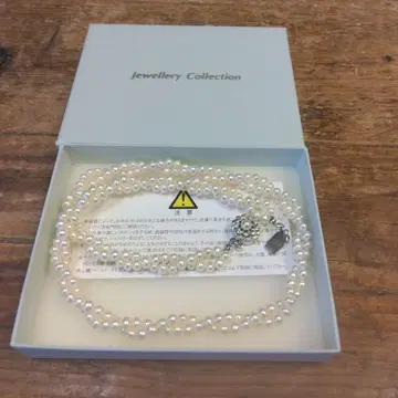 화이트 펄 트위스트 목걸이 박스 포함