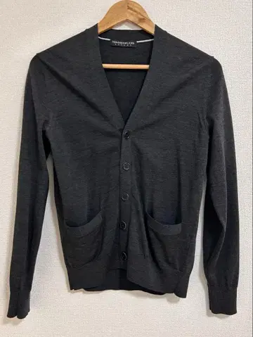 투모로우랜드 니트 가디건