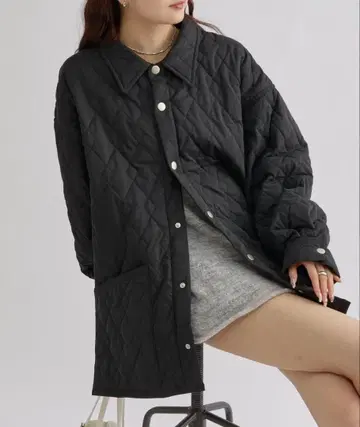 mystic 카라 부착 퀼팅 자켓