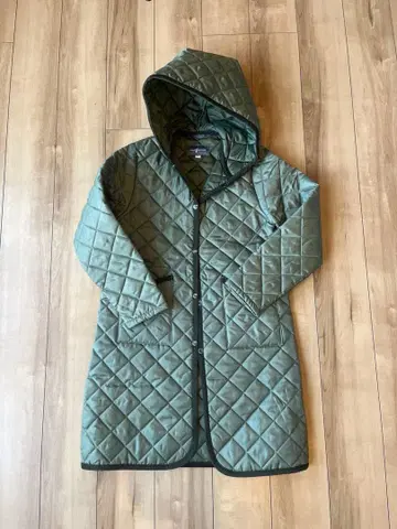 AUCHINCOAL 퀼팅 코트