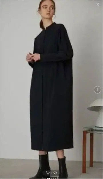 RIM.ARK 돌먼 슬리브 원피스