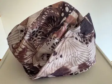 Christophe Coppens 나비 패턴 햇