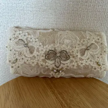 아이보리 레이스 클러치백