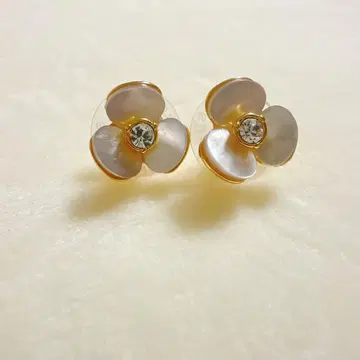 케이트 스페이드 디스코 팬지 스터드