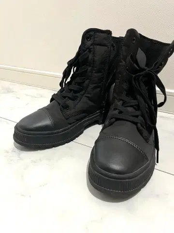 UNIQLOC 유니클로C 패디드 레이스업 부츠