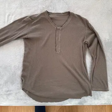 브루나보인 긴팔 T셔츠 8134-M 브라운