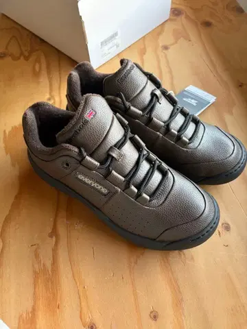 everyone x Reebok duke 2.0 브라운 27.5