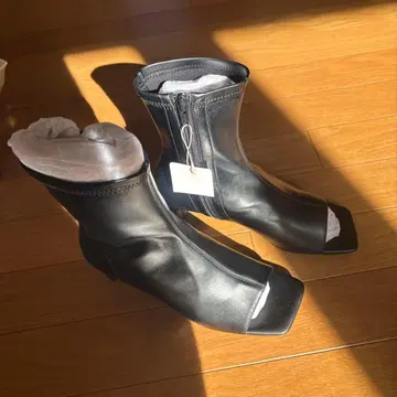 Odette e Odeile 스트레치 오픈토 숏부츠 23.5