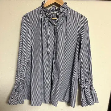 IENA 네이비/화이트 스트라이프 긴팔 블라우스 일본제 베이크루즈