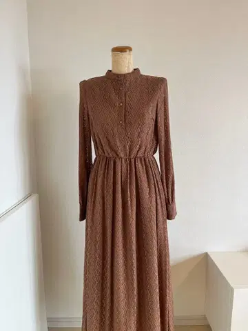 브라운 레이스 긴팔 원피스