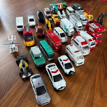 미니카 세트 34대 경찰 차량 구급차