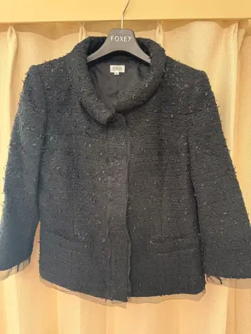 FOXEY New York 트위드 자켓 블랙 40
