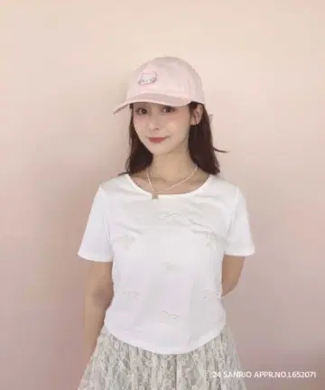 MAJESTIC LEGON 헬로키티 크롭T셔츠