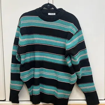 오버 사이즈 니트 스웨터 블랙 터콰이즈