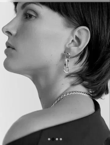 블랑 이리스 스피릿 귀걸이 실버