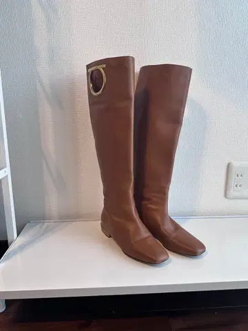 Ferragamo 카멜 롱 부츠 컨디션 최상