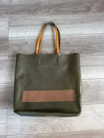 올리브 그린 가죽 토트백 SLOW