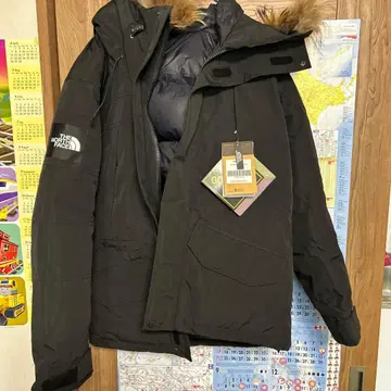 THE NORTH FACE 블랙 다운 자켓