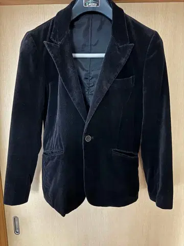 블랙 벨벳 테일러드 자켓