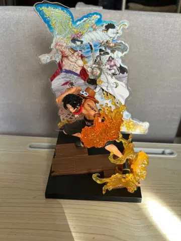 원피스 에이스 액션 피규어