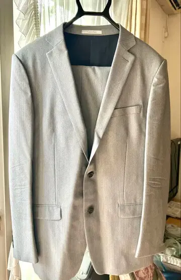 [ 새상품급 ] Calvin Klein 그레이 스트라이프 정장 세트