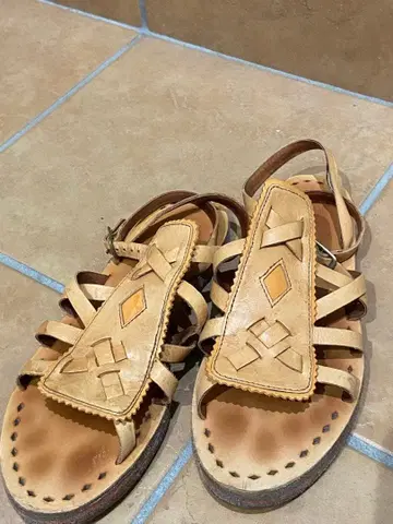 캠퍼 Camper 가죽 샌들 38