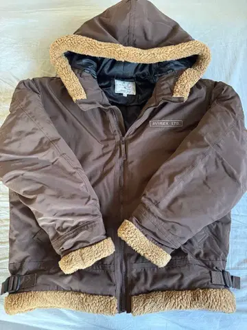 AVIREX LTD. 플리스 트림 점퍼 브라운