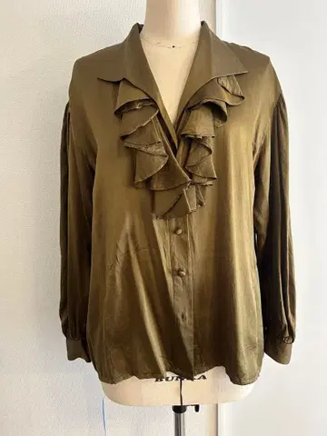 [빈티지] 100% 실크 프릴 블라우스