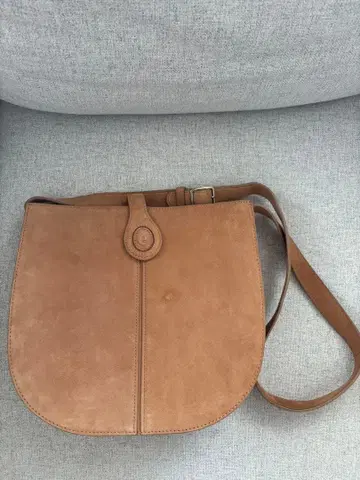 Elbategev 스웨이드 숄더백