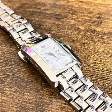 [ EMPORIO ARMANI ] 실버 워치 [ 가동 중 ]