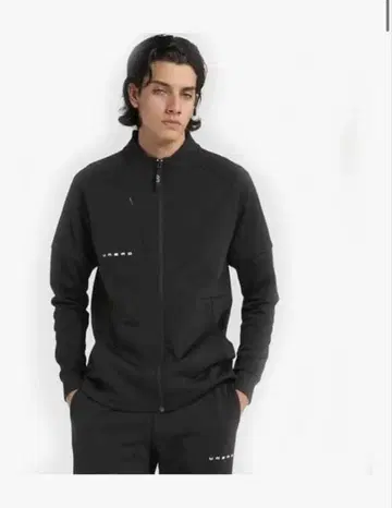 umbro BK00 블랙 풀 지퍼 자켓