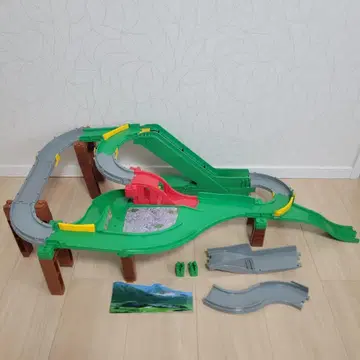 토미카 코스를 체인지! 오토 산길 드라이브