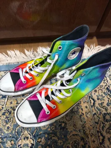 Converse 레인보우 하이컷 스니커즈