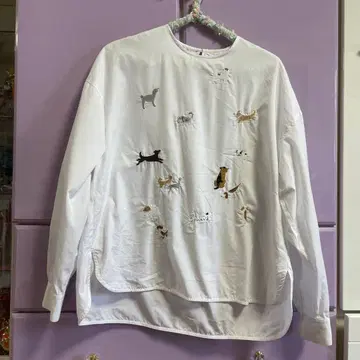 개 자수 하우피아 상의 셔츠