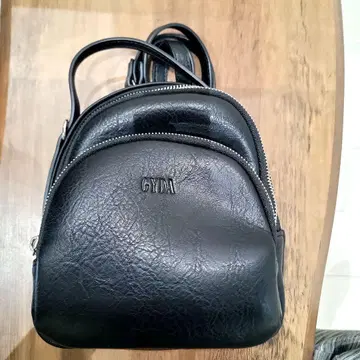 GYDA 블랙 가죽 미니 숄더백 미사용 새상품