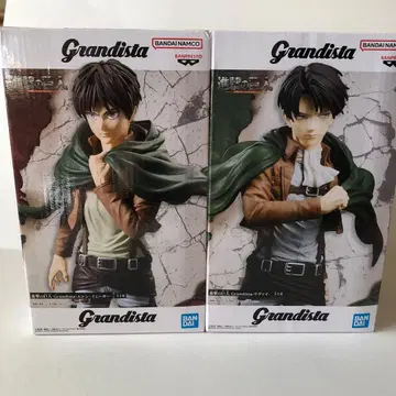 Grandista 진격의 거인 엘렌 리바이 피규어 세트