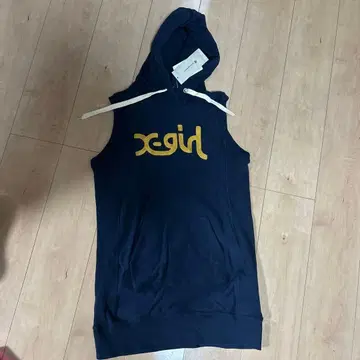 xgirl 후드 부착 슬리브리스