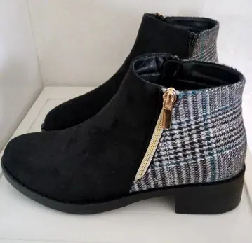 [ 미사용 ] 스웨이드 체크 무늬 앵클부츠