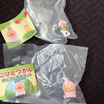 꼬마 요정 도감 표식 액세서리 카쿠레모모지리 시보리오오치치