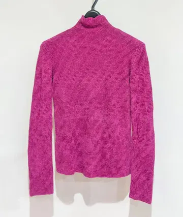 EMPORIO ARMANI 엠포리오 아르마니 터틀넥 니트탑