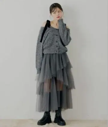 Chico 랜덤 튤 플레어 스커트 차콜 그레이