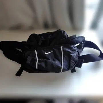 Nike 블랙 바디백 스트라이프 남성용 여성용 공용