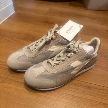 diadora 스니커즈 170845 사이즈 8 26.5cm