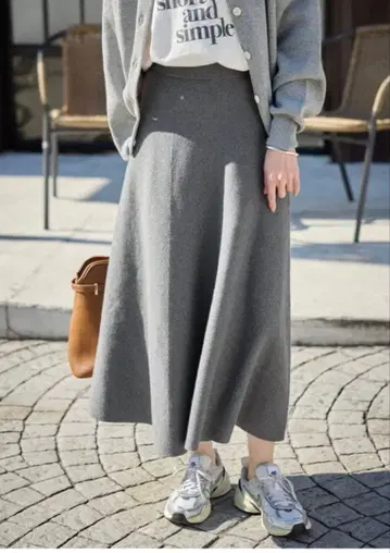 SLOBE IENA 밀라노 리브 니트 플레어 스커트