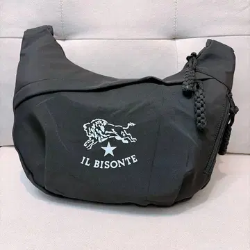 일비종떼 숄더백 블랙